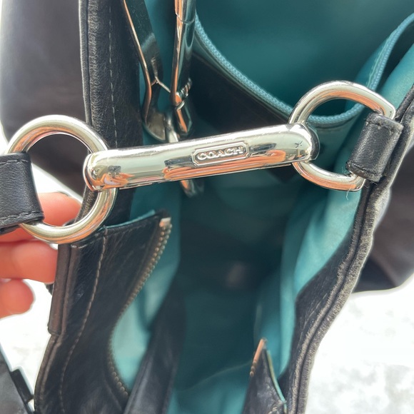 Coach charm tote - Picture 3 of 4